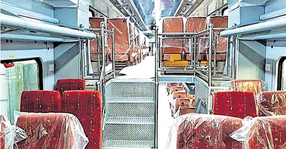 double-decker-train
