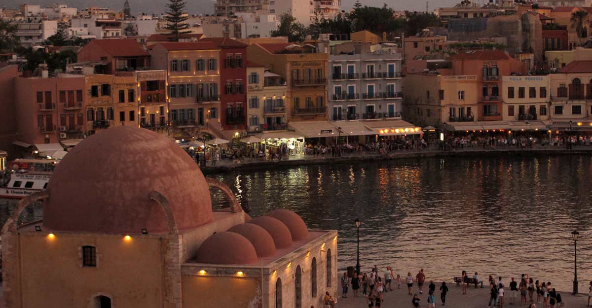 Greece reopens islands to travellers