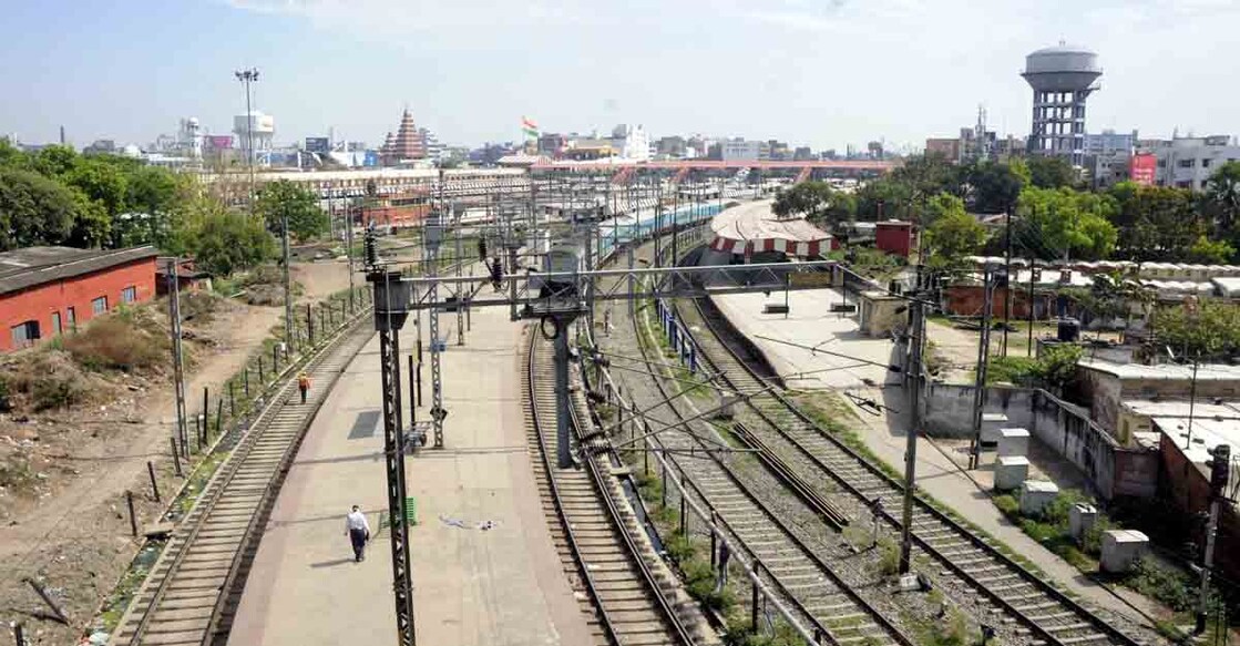 railway station