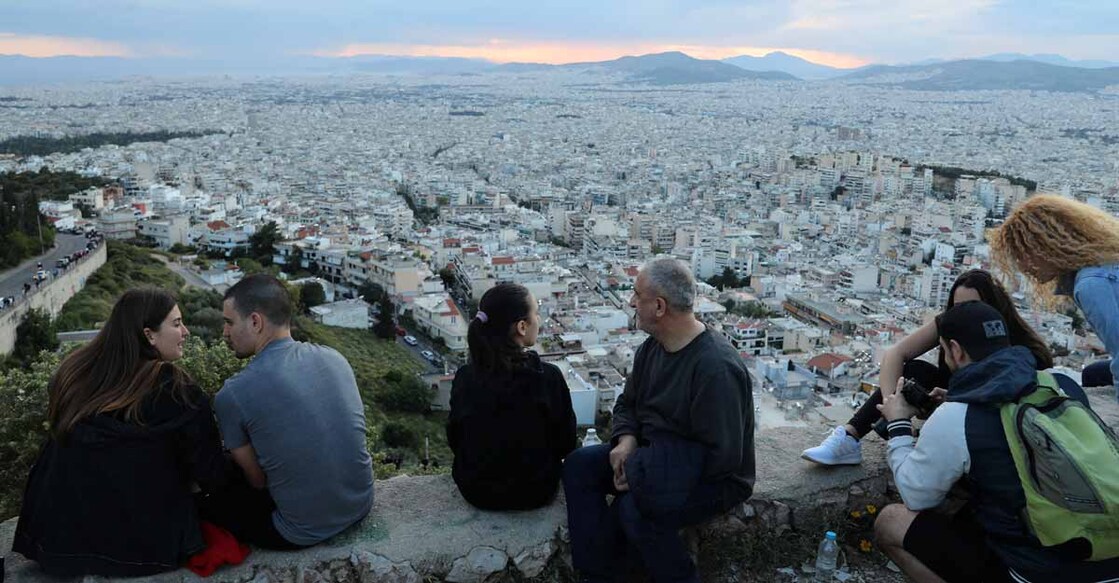 Greece to reopen ancient monuments this month as it eases coronavirus ban