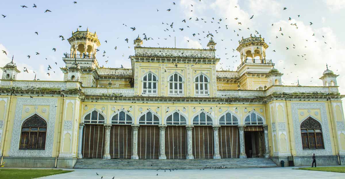 Clock tower of Hyderabad's Chowmahalla Palace collapses in rain | Travel  News | Manorama English