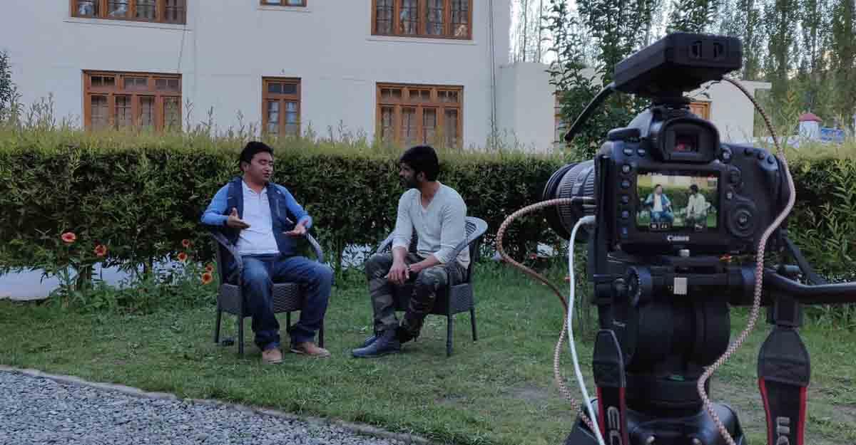 Ankit Siwach to take viewers on a visual trip with his travel show. Ankit Siwach to take viewers on a visual trip with his travel show.