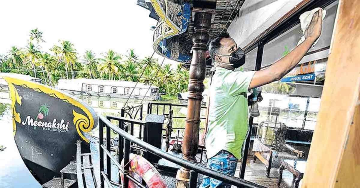 Kumarakom tourism witnessing signs of a turnaround Kumarakom tourism witnessing signs of a turnaround