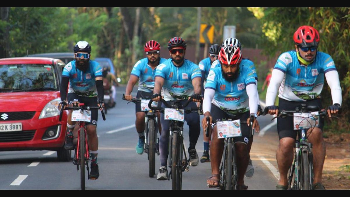 12 bicycle riders cover 1 200 km across Kerala in 10 days to boost