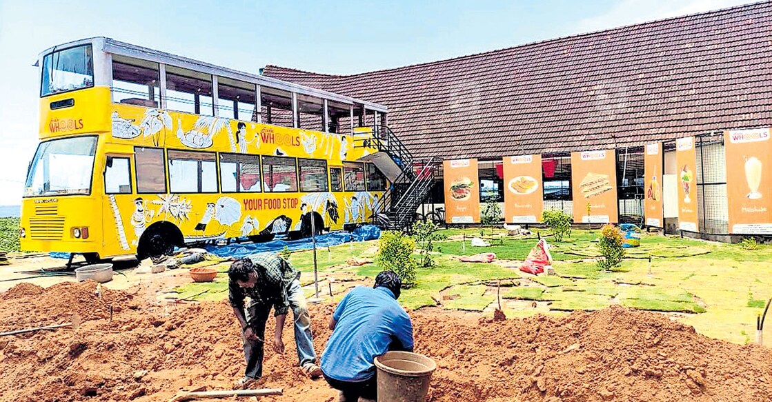 Grab a cup of tea at this KSRTC cafe bus in Vaikom soon