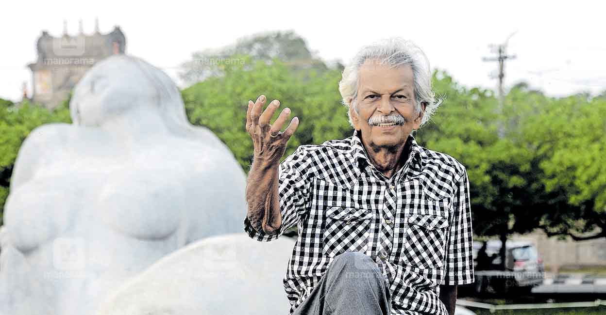 Renowned sculptor Kanayi Kunhiraman