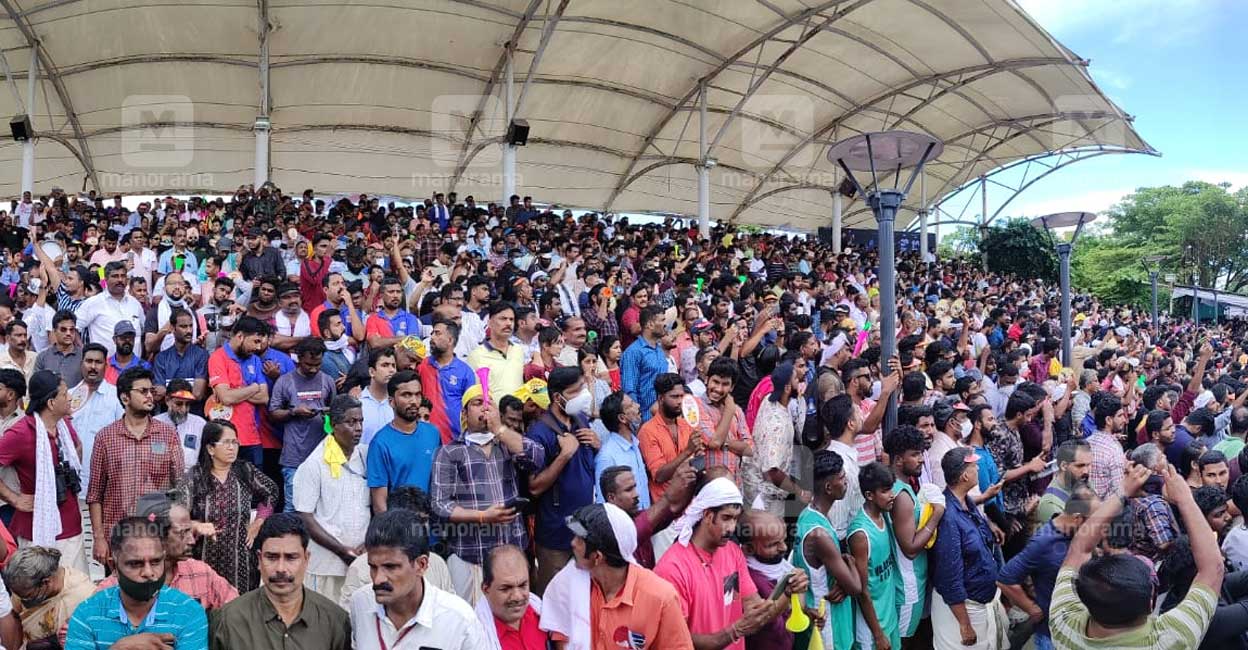 nehru-trophy-boat-race-4 nehru-trophy-boat-race-4