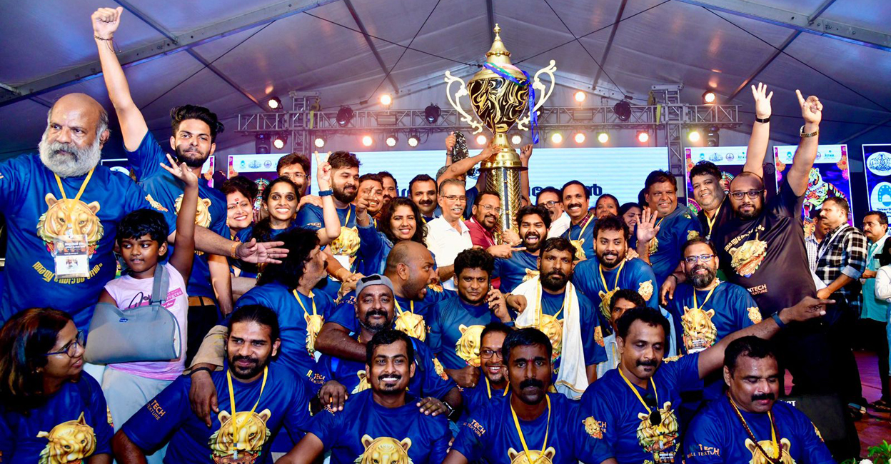 Ayyanthole Desham team pose with the Best Team prize for Pulikali in Thissur on Friday. Photo: Special arrangement