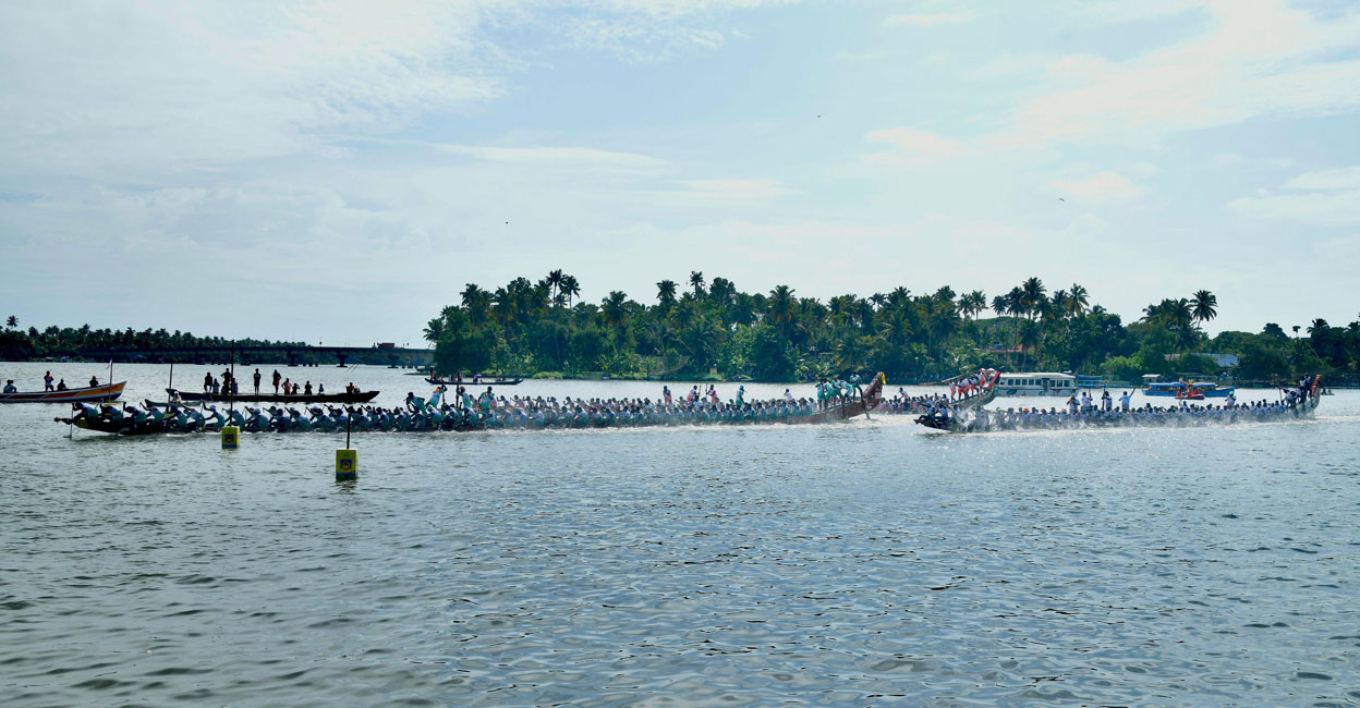 cbl-kottappuram From the Champions Boat League held in the Kottapuram backwaters near Kodungallur on Saturday. Photo: Special arrangement