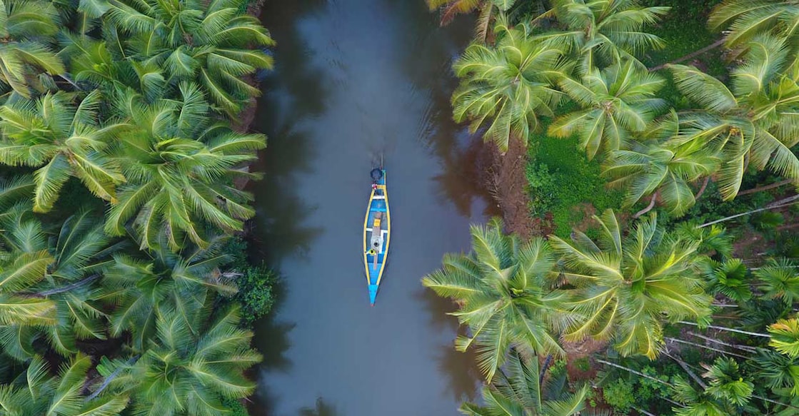helicopter-tourism Suri Resort and Kumarakam Lake Resort are the two luxury resorts that have helipads at the moment. Meanwhile, other resorts are all set to build helipads on their properties. Photo: iStock/ebin francis