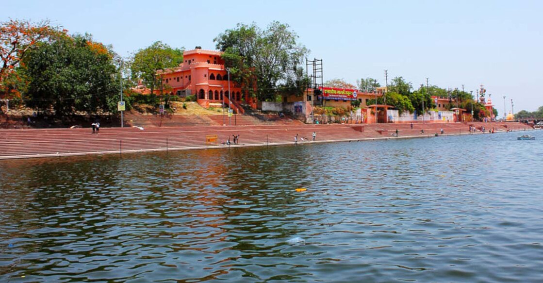 Spread over an area of 939 square metres, the food street in Ujjain has a total number of 19 shops. Photo: iStock/naveen0301