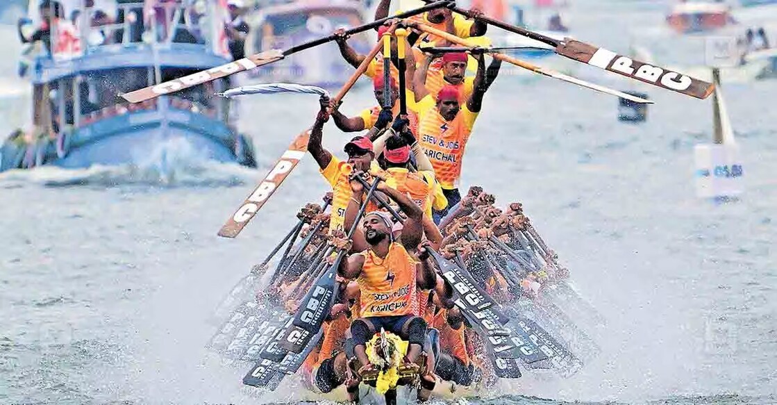 The winners Pallathuruthy Boat Club on Karichal Chundan, after the race. Photo: Manorama