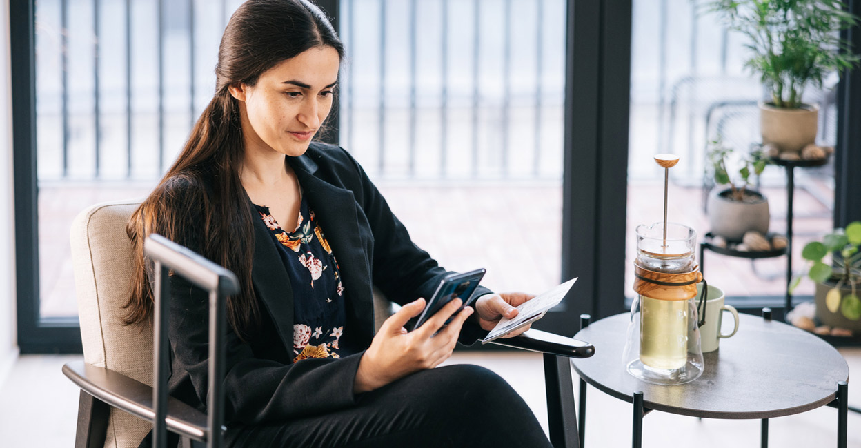 As the retail outlets at the airport are often expensive, lounge access can be beneficial to a traveller. Photo: iStock/visualspace