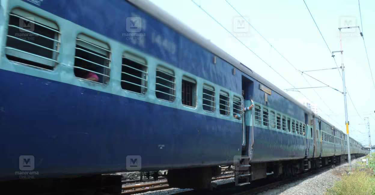 Youth falls while disembarking from train in Aluva, dies