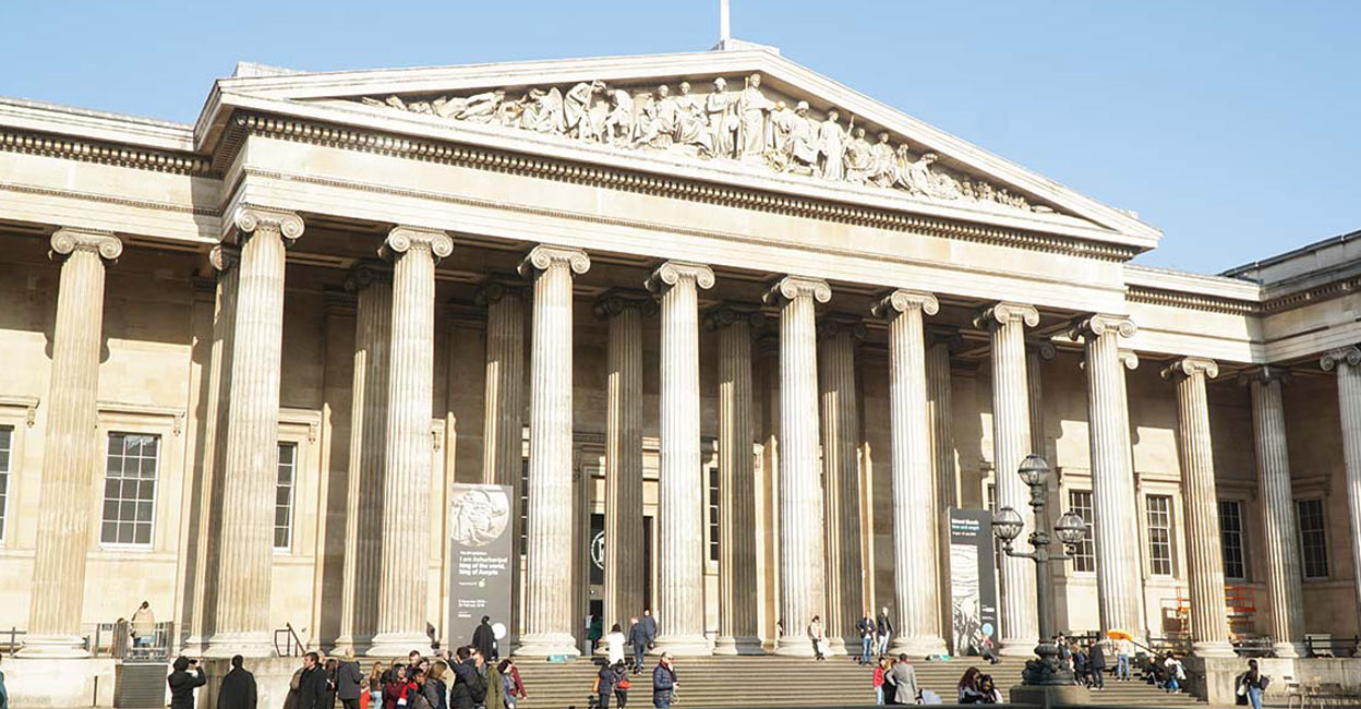 British Museum suing former curator: Alleges he stole 1,800 items