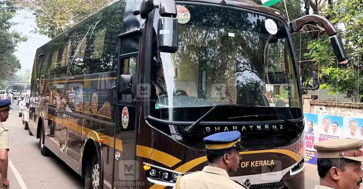 navakerala-bus The bus is often late as it gets caught up in traffic. Photo: Manorama