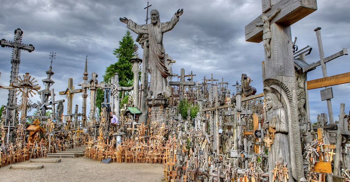 Since the 14th century, people have started placing crosses on the Hill of Crosses in Lithuania as symbols of Lithuanian independence. Photo: iStock/MarcelC