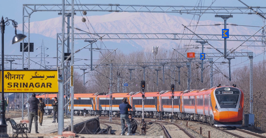 The train has around 16 air-conditioned coaches, including two executive coaches, to accommodate around 1,128 passengers. Photo: PTI