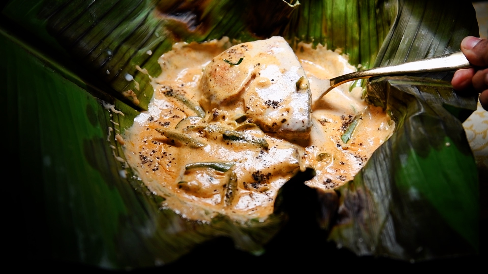 Want to try the famous Fish Nirvana? Head to Kochi's Restaurant Chef Pillai
