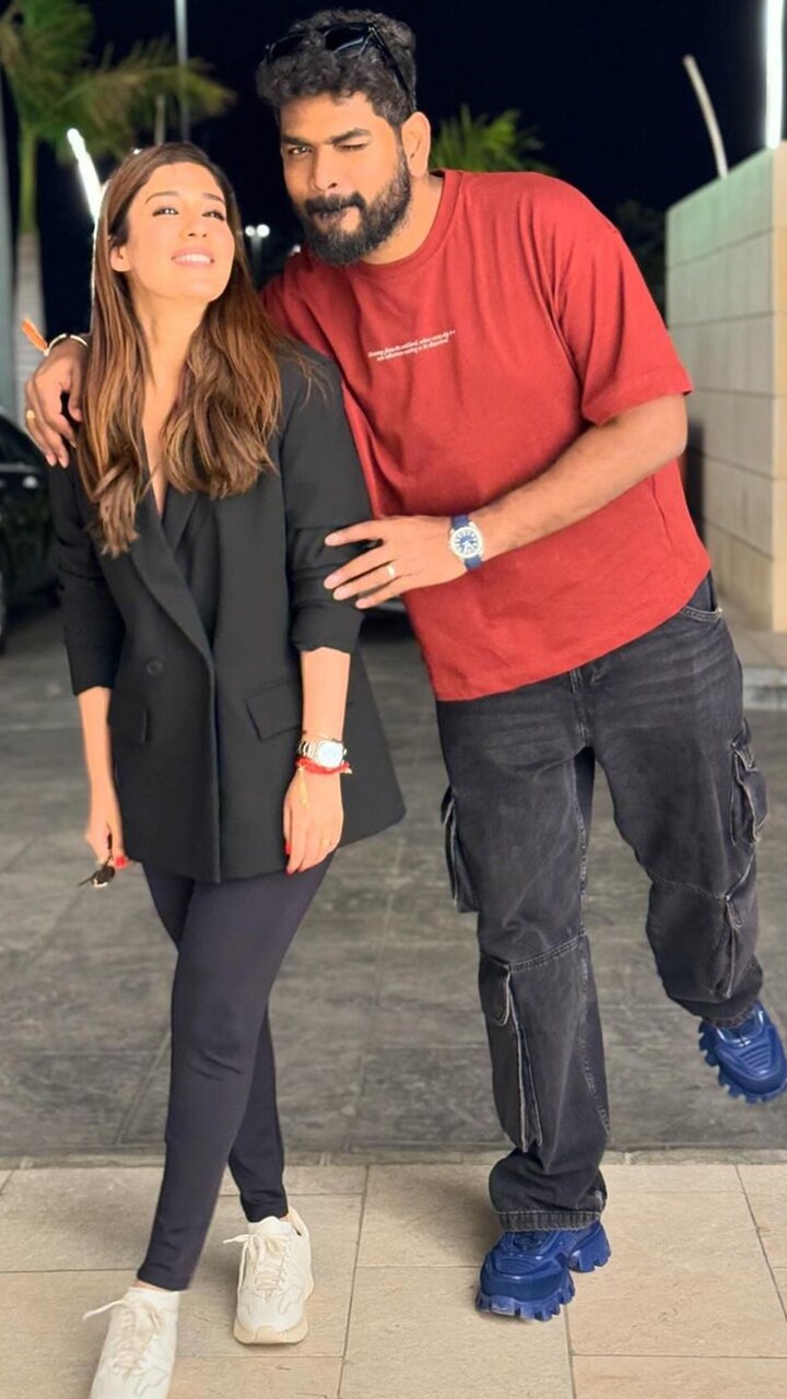 Nayanthara appeared sharp in a black blazer, while Vignesh Shivan opted for a casual ensemble, pairing a T-shirt with black pants.