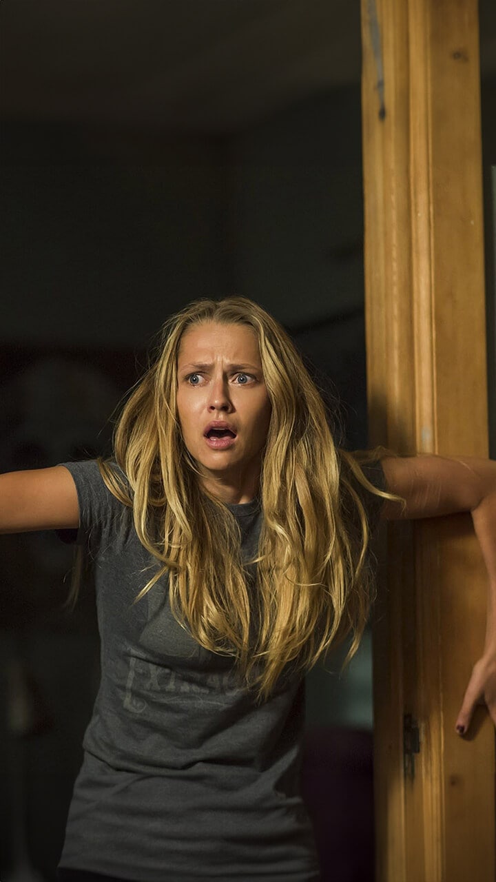 In the film, Rebecca (Teresa Palmer) believed she had left her childhood fears behind when she moved out. As a child, she was never certain what was real when the lights went out at night. Now, her younger brother Martin (Gabriel Bateman) is experiencing the same unexplained and terrifying occurrences that once jeopardized her safety and sanity. 