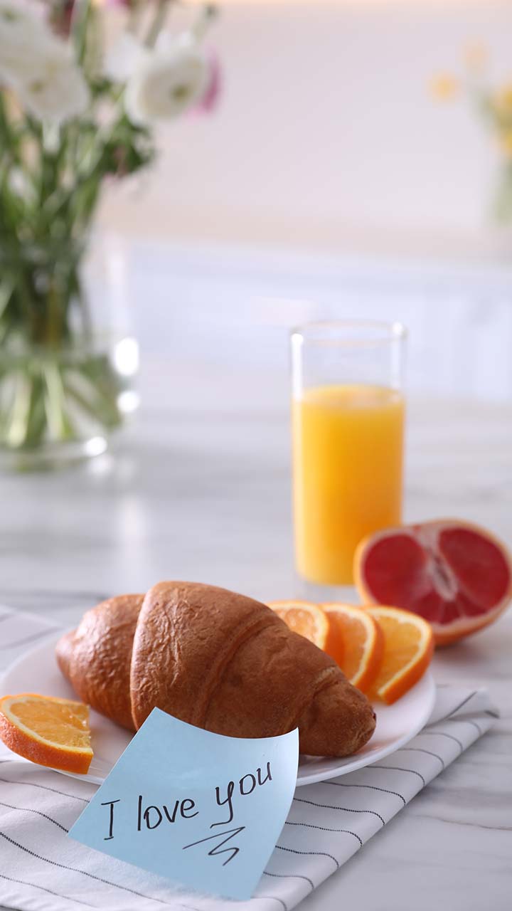Breakfast in bed (no stove required!)