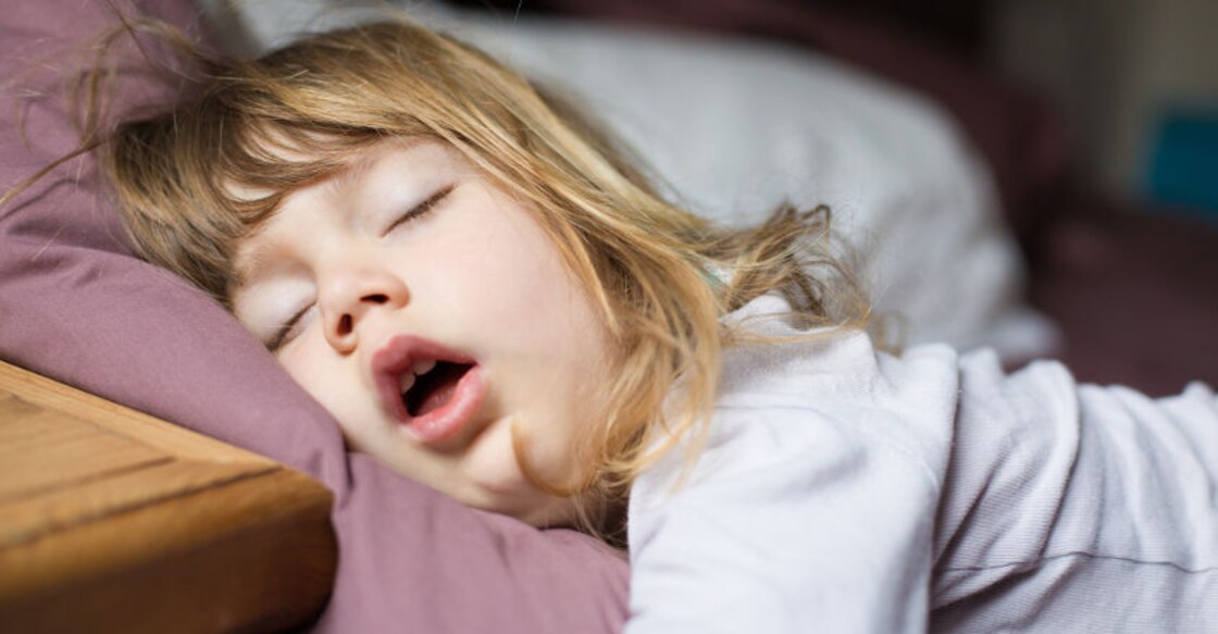 Passive smoking may up snoring risk in kids