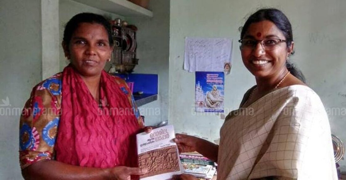 Poor single mother, 52, enrolls in college, eyes a new dawn