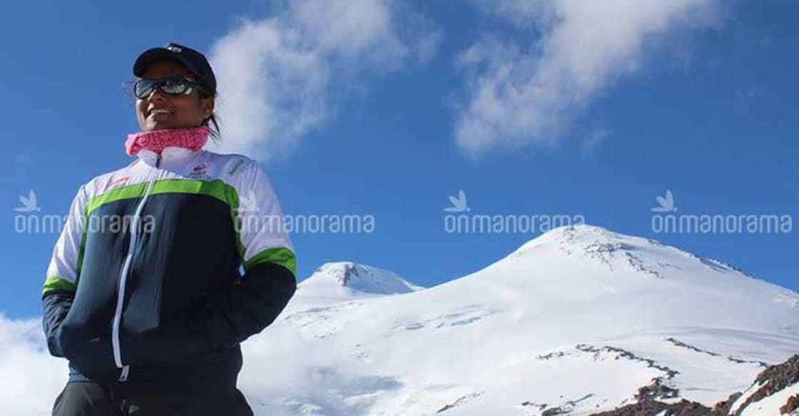 arunima-784-2 arunima-784-2
