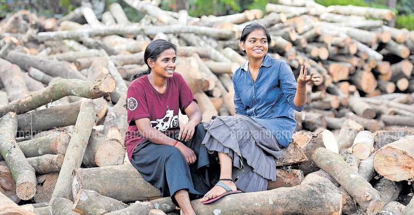 Armed with hammer, these Kerala sisters are chasing down their dreams Armed with hammer, these Kerala sisters are chasing down their dreams