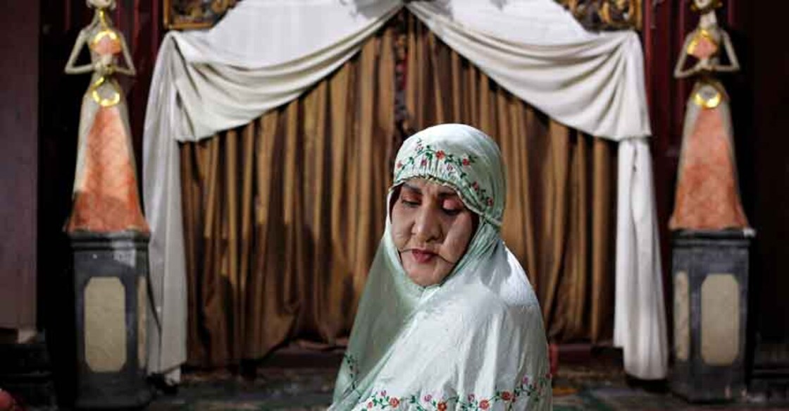 Indonesian transgender