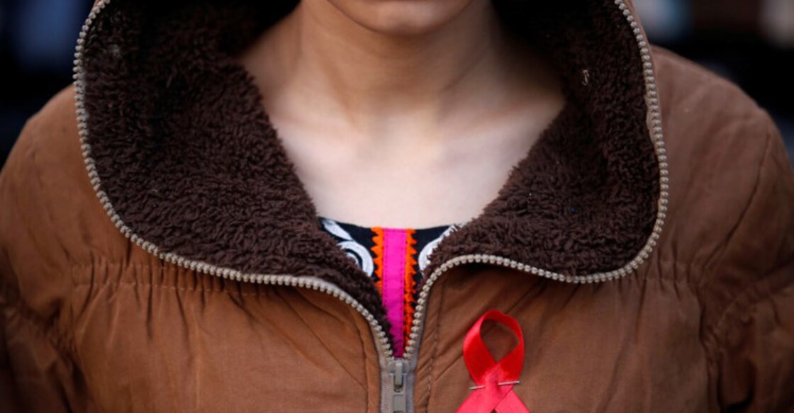Two-fifth of the HIV-affected people in India are women