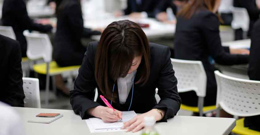 'Night shifts can raise risk of early menopause' 'Night shifts can raise risk of early menopause'