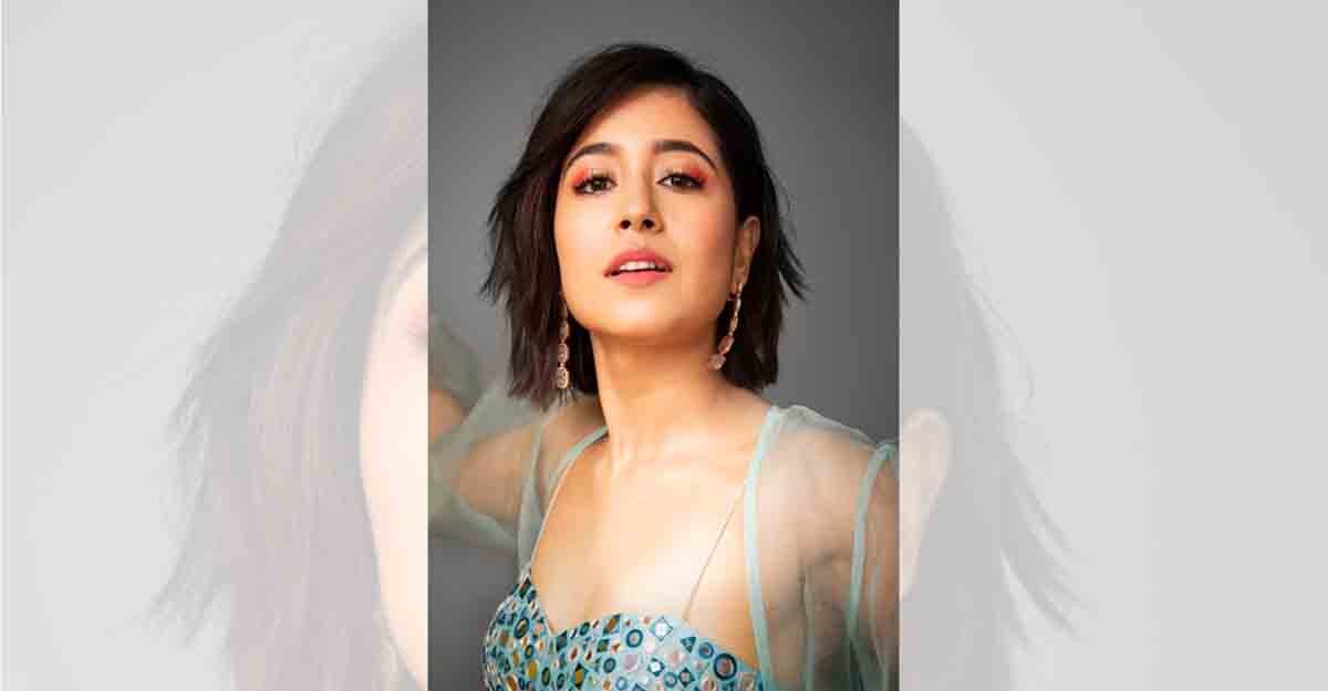shweta-tripathi shweta-tripathi