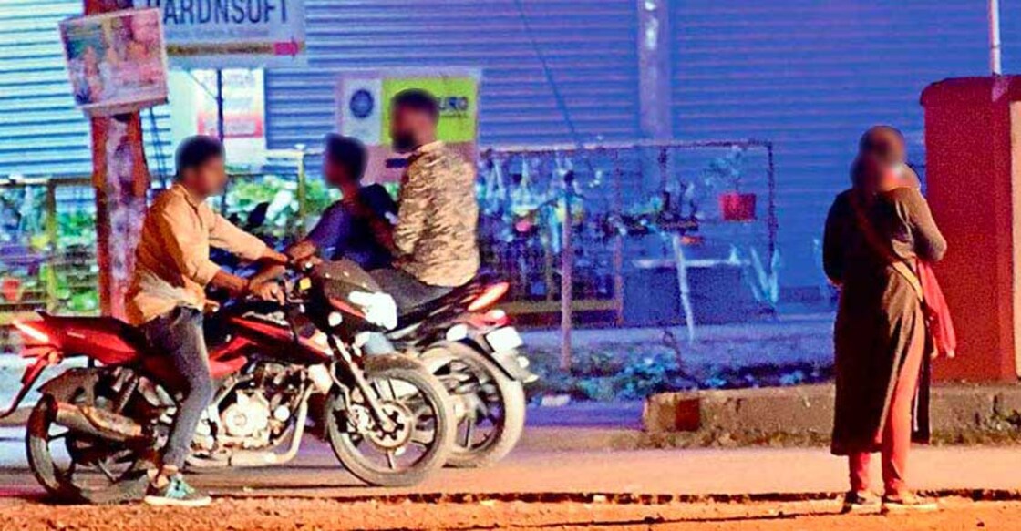 Reality check: When she walked out into the night all alone in Kannur city