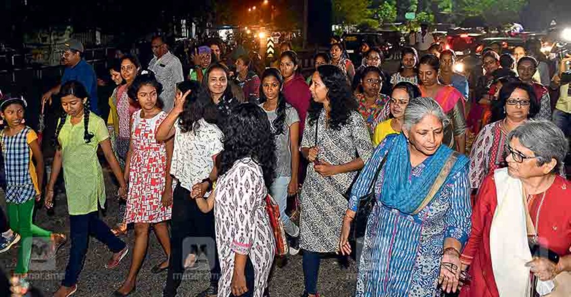 Hundreds of Kerala women take to the streets during night walk on Nirbhaya Day